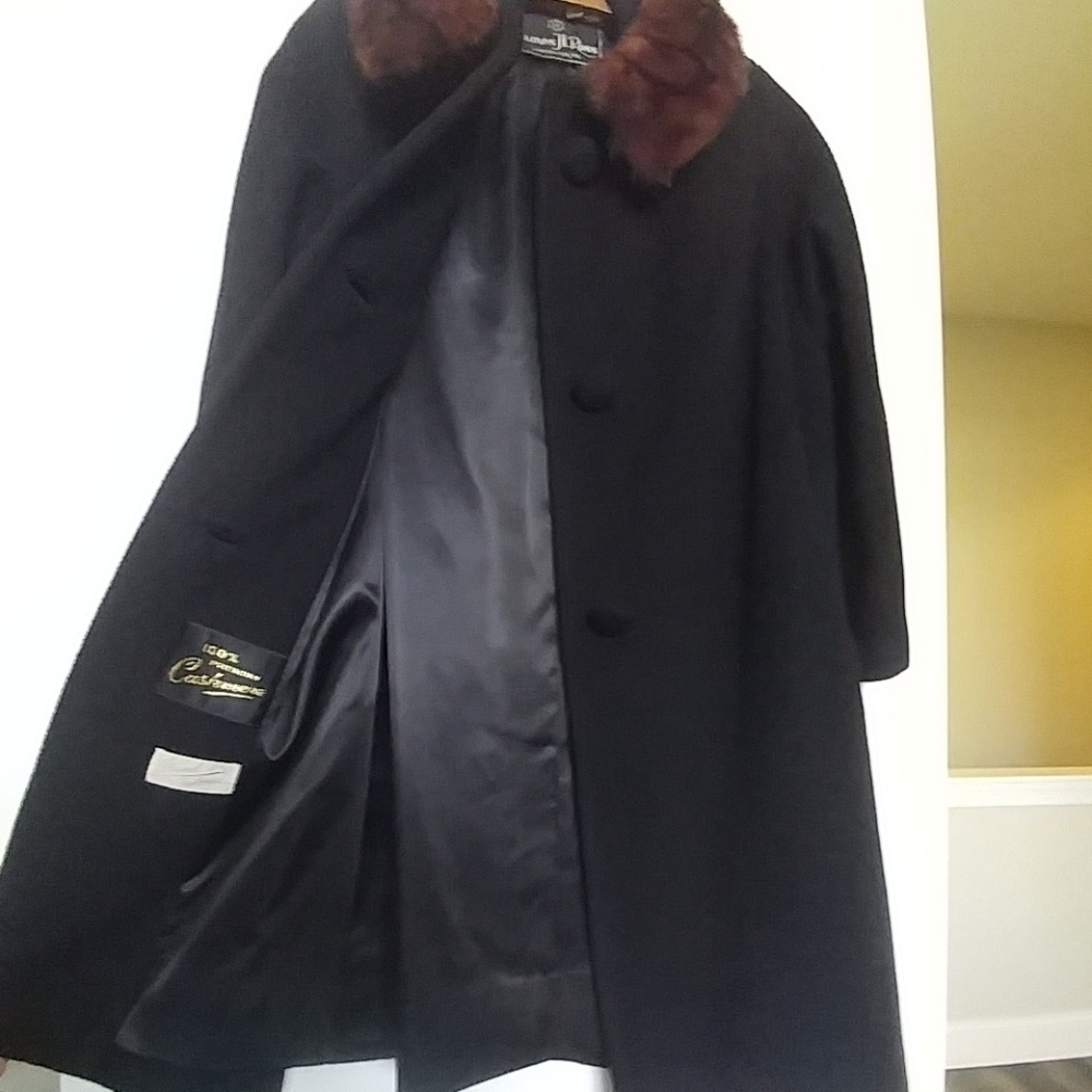 Vintage Cashmere hand tailored black coat fur EUC - Picture 8 of 8